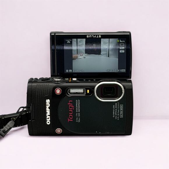 Olympus Tough TG-850 Digital Camera |Flip Screen | 16MP | Black - Picture 1 of 6